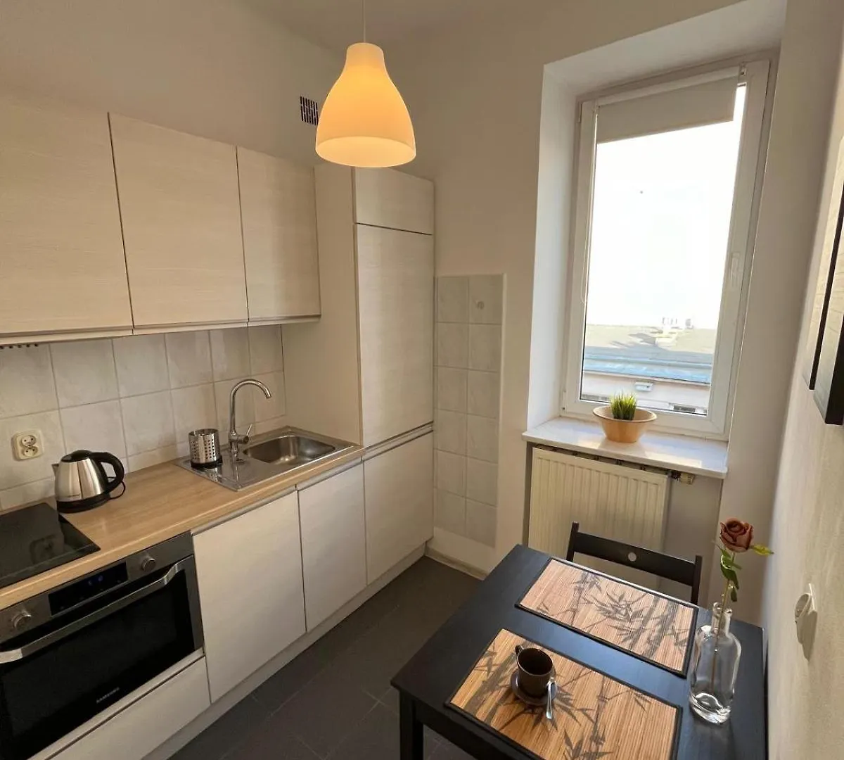 City Center & Old Town Cozy Flat #Smart Tv #Fast Wi-Fi #Metro Warsaw Apartment