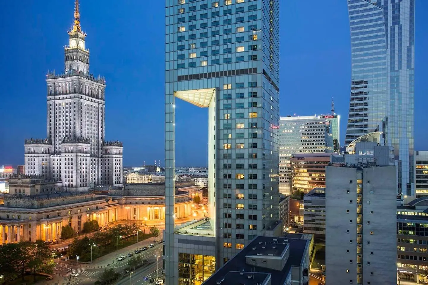City Center & Old Town Cozy Flat #Smart Tv #Fast Wi-Fi #Metro Warsaw 0*,  Poland